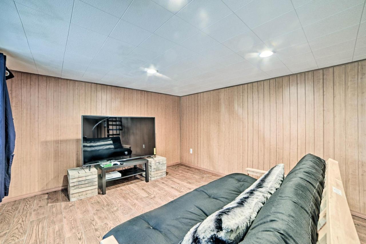 With Beach Access And Game Room! Holiday home Pocono Lake